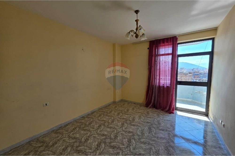 Apartament ne shitje 2+1+2 , lgj Kushtrim 2