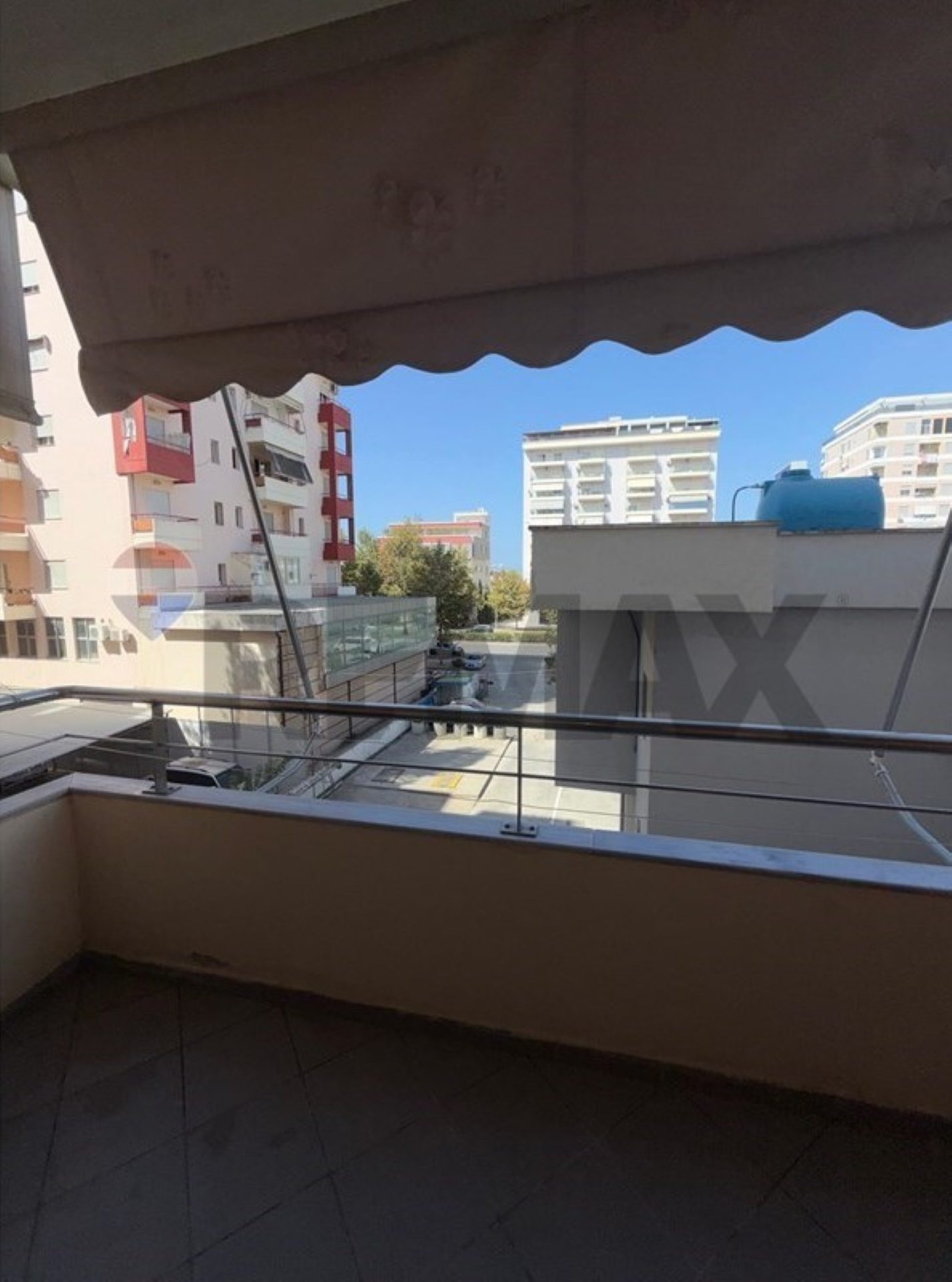 🏡 APARTAMENT 1+1 PËR SHITJE – RRUGA E ÇIPAJVE, VLORË