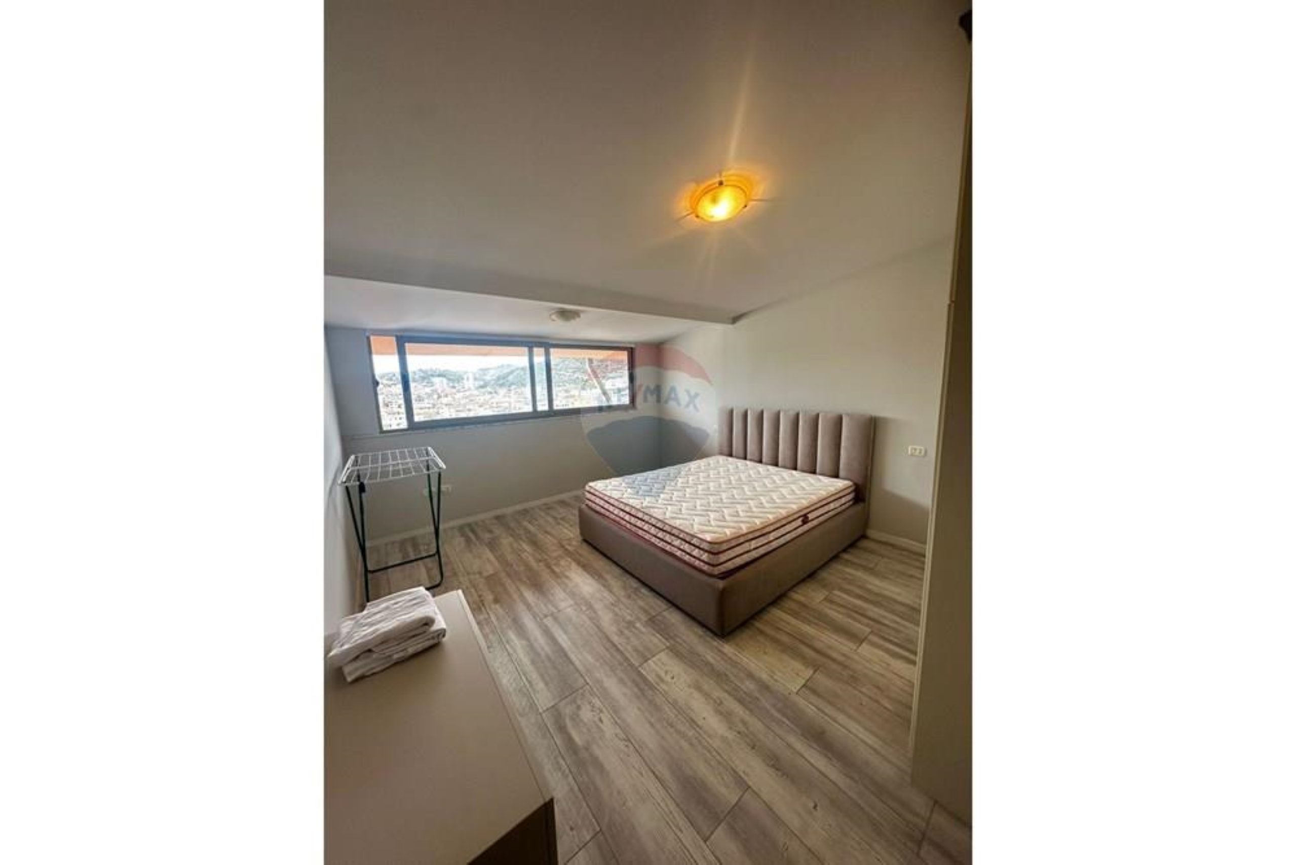 🌊 APARTAMENT 1+1 PËR SHITJE – LUNGOMARE, VLORË 3