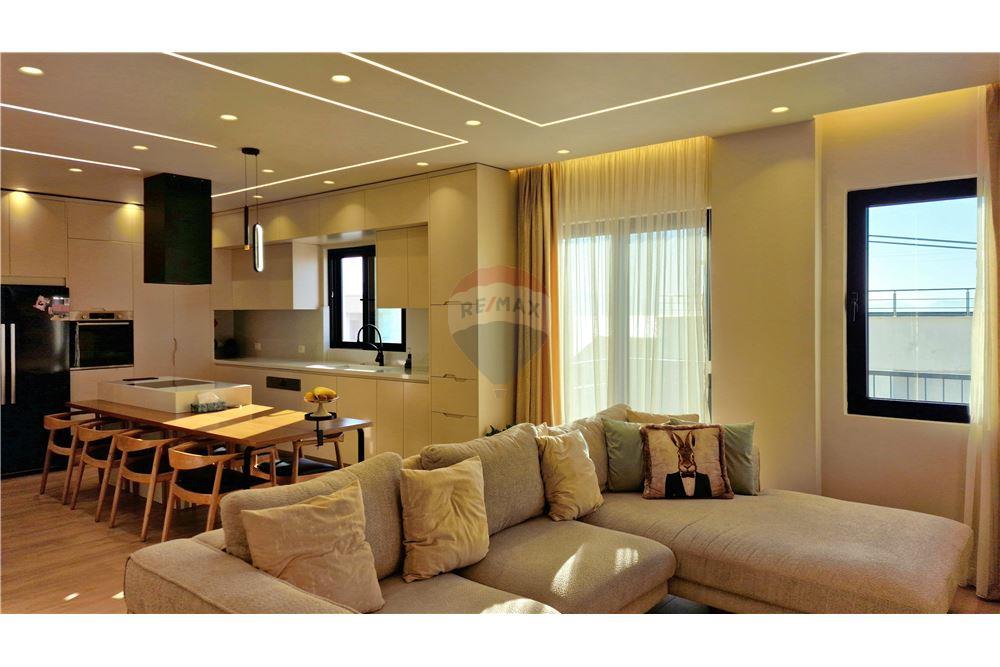 Luxury Apartment for sale in Vlora 3