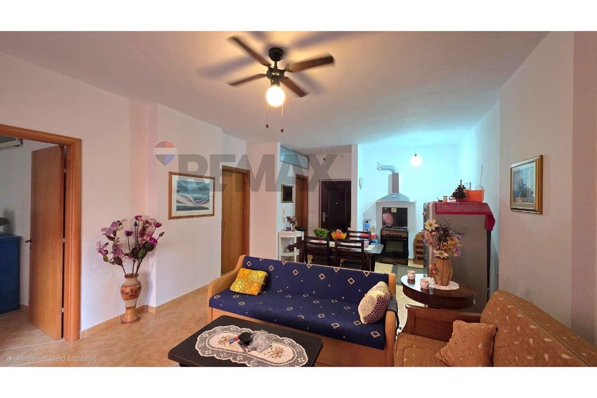 APARTAMENT PREMIUM 1+1 ME QIRA NË QENDËR TË VLORËS 4