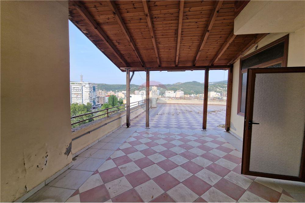 🌟 PENTHOUSE EKSKLUZIV NË SHITJE – PRANË PARKUT AULONA, VLORË 2
