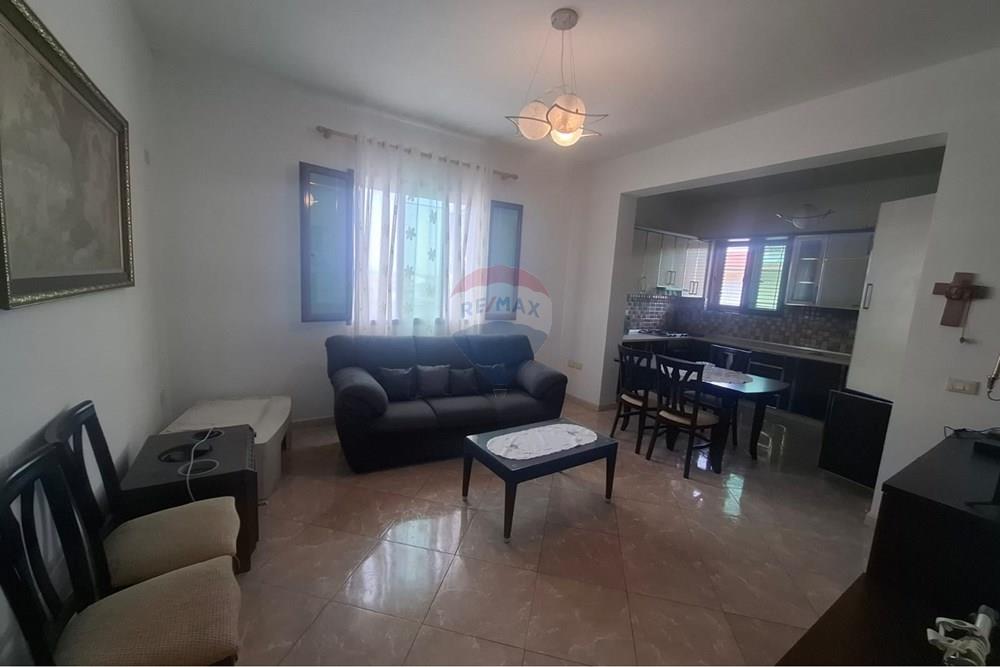 Apartament 2+1 me qira Rruga e Re, Vlorë 3