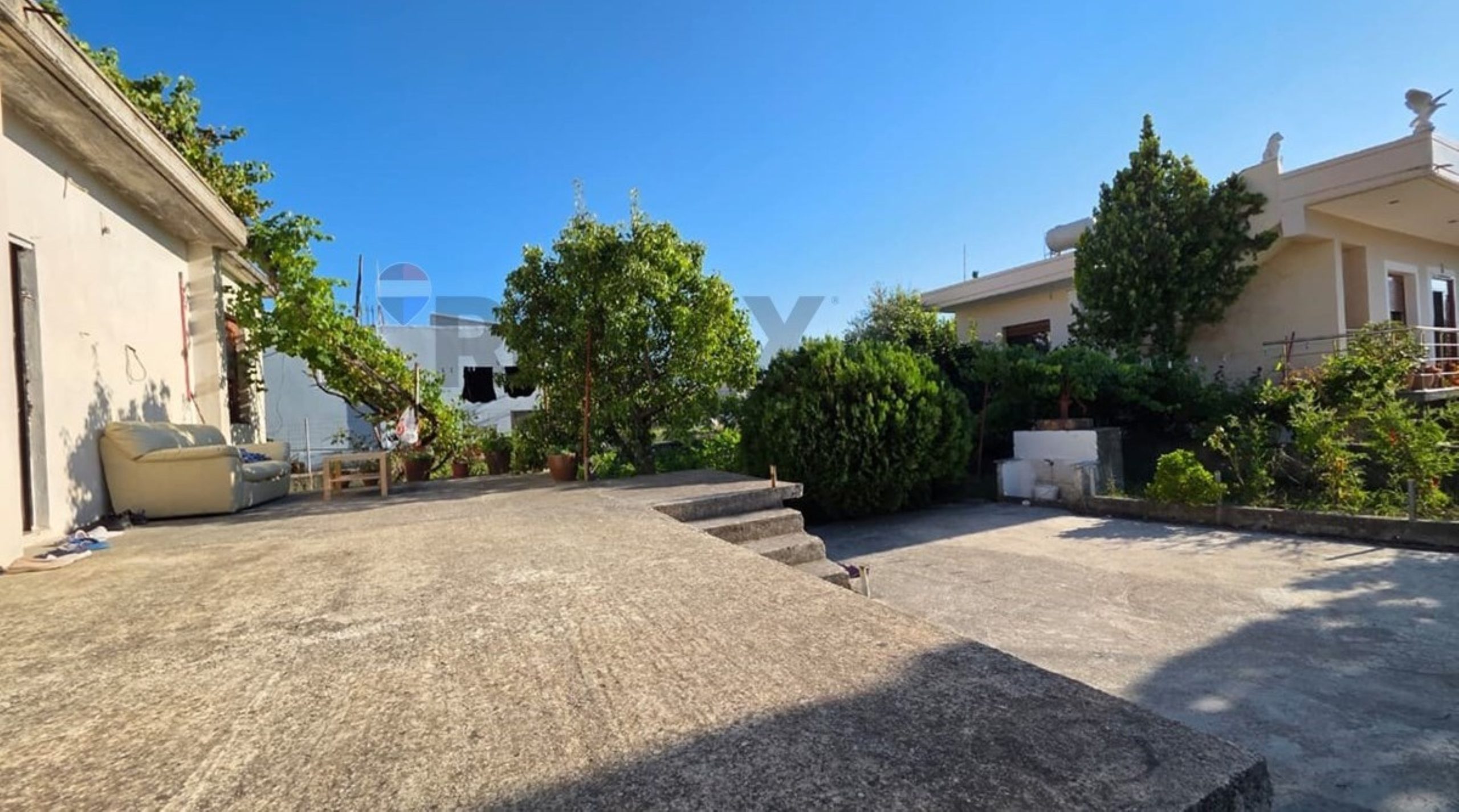 🏡 SHTËPI PRIVATE PËR SHITJE – VLORË