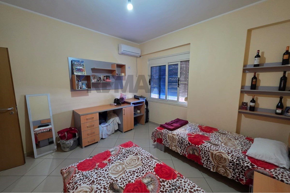 🏡 APARTAMENT 2+1 PËR QIRA AFATGJATË – PRANË KISHËS ORTODOKSE, VLORË ✨