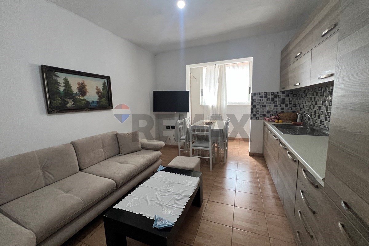 🏡 APARTAMENT 2+1 ME QIRA – RRUGA PELIVAN LESKAJ, VLORË 🌊 3
