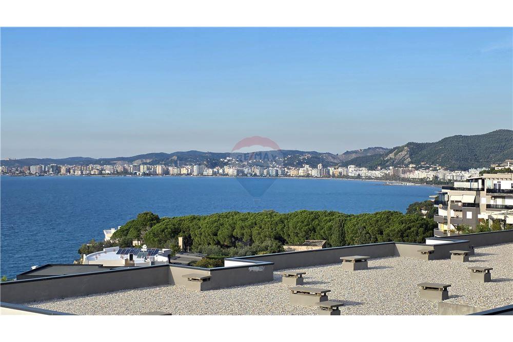 Apartament 1+1 me pamje nga deti prane Marina Bay
