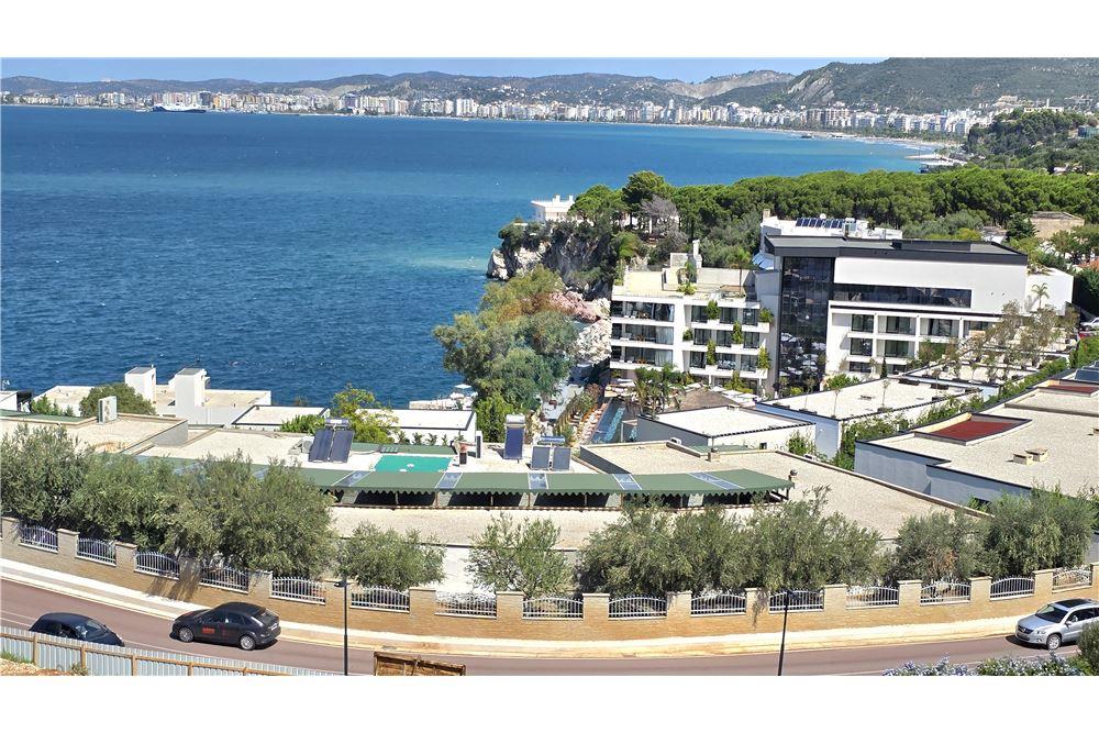 Penthouse ne shitje prane Marina Bay, Vlore 4