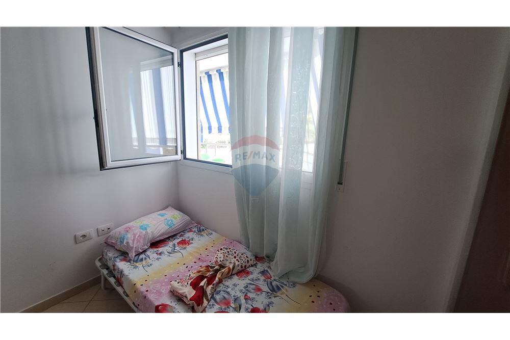 Apartament 1+1 ne shitje,Lungomare,Vlore