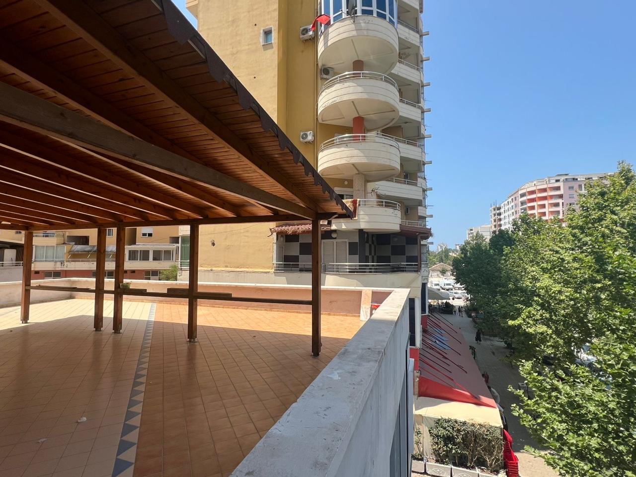 🏡 APARTAMENT 2+1 ME SUPER VERANDË 130 m² PËR SHITJE – VLORË