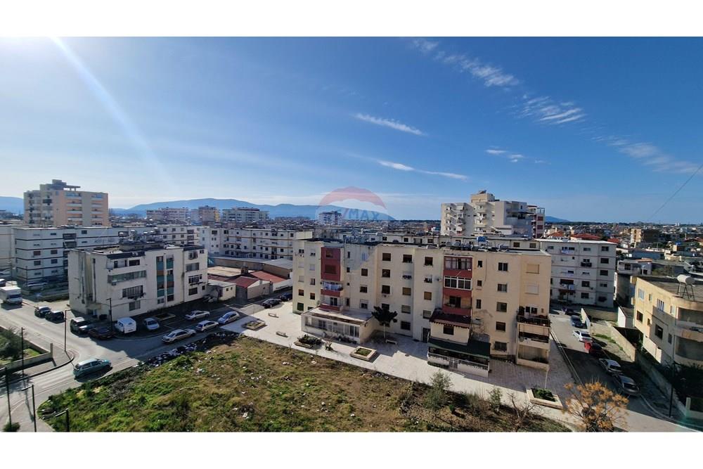 Apartament 2+1 ne shitje ne Transballkanike