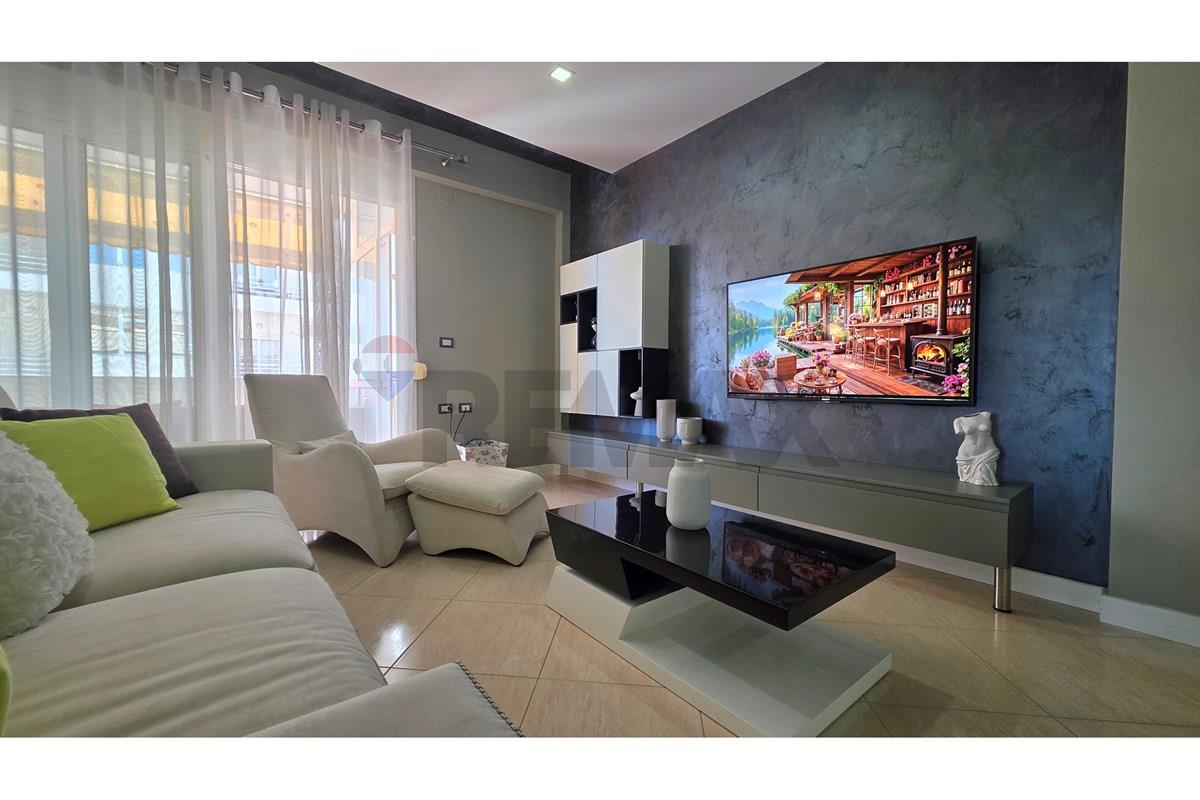 Apartament modern 2+1 ne shitje ne Vlore 2