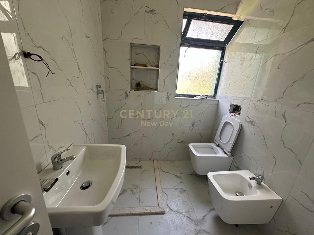 Apartament 2+1 Për Shitje në Golem, Durrës - 95000€ | 83 m² 4