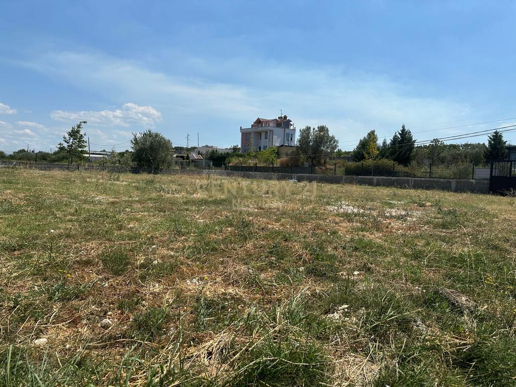 Tokë Shitje prane Vinea Resort Durrës, 270000€ | 4648 m²