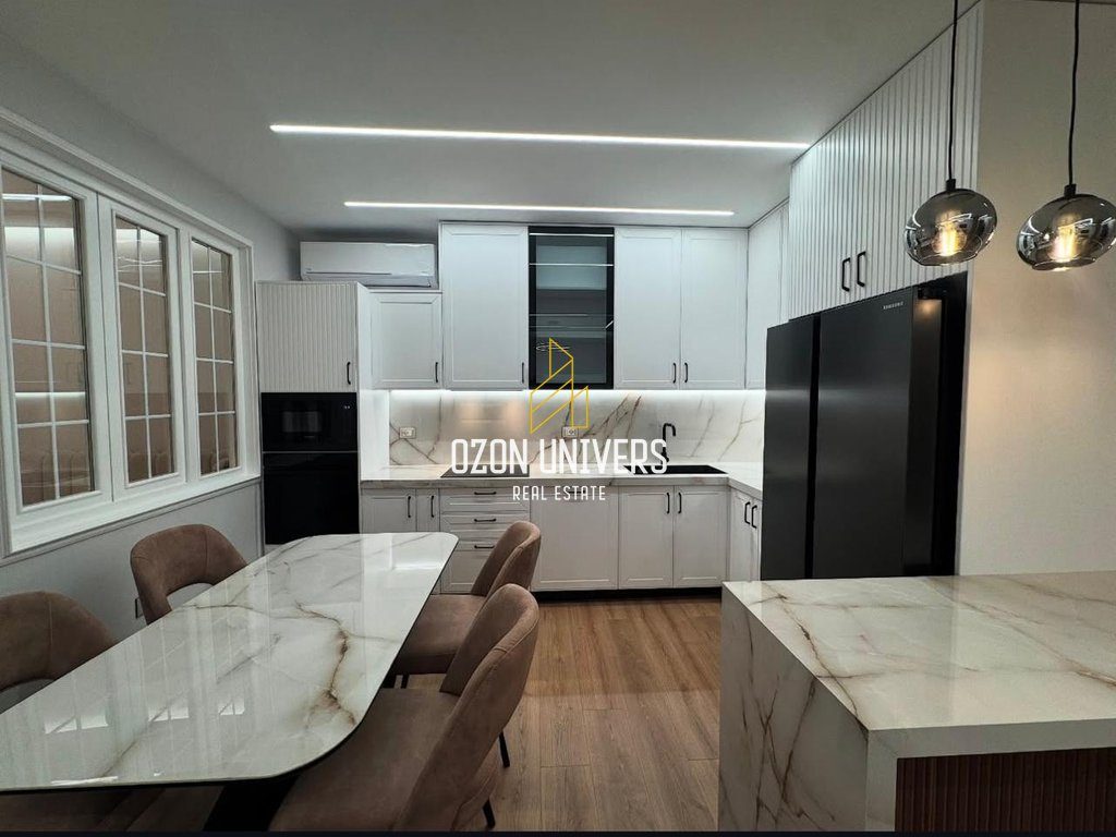 Apartament 2+1 i pa banuar më parë për qira tek Selvia! 2