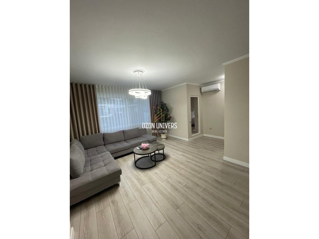 Apartament 1+1 për qira tek Rruga e Kosovarëve!