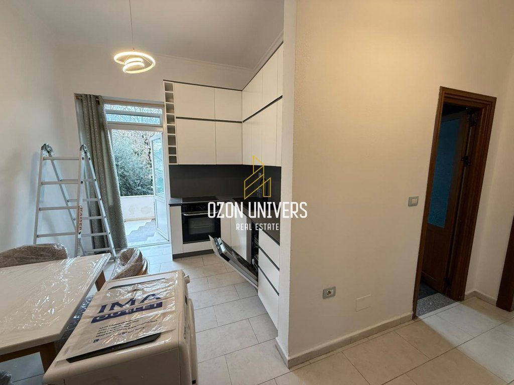 Apartament 1+1 për qira, tek Stadiumi Dinamo! 2
