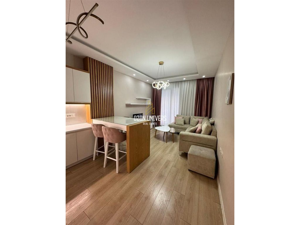 Apartament 2+1+2 për qira tek Casa Italia!