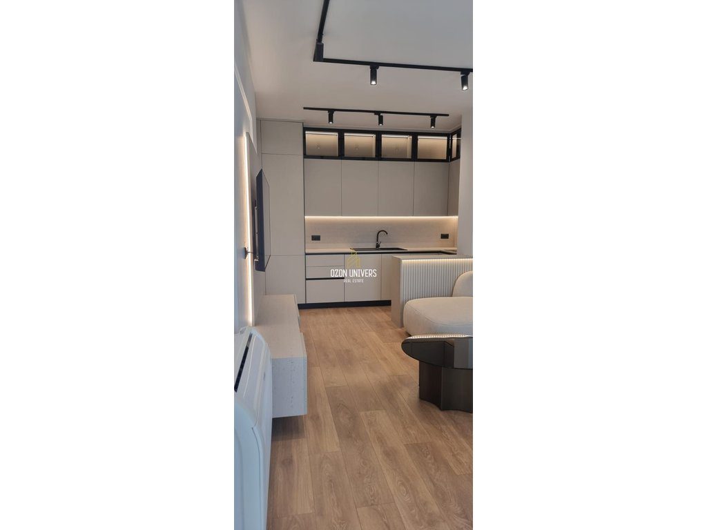 Apartament 1+1 me parkim për qira, tek UET Porcelan! 3