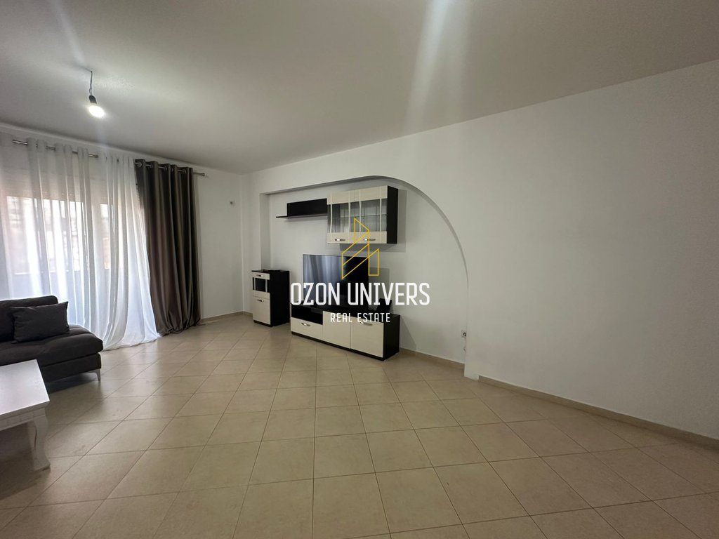 Apartament 3+1+2 me 2 poste parkimi, tek 5 Maji! 2