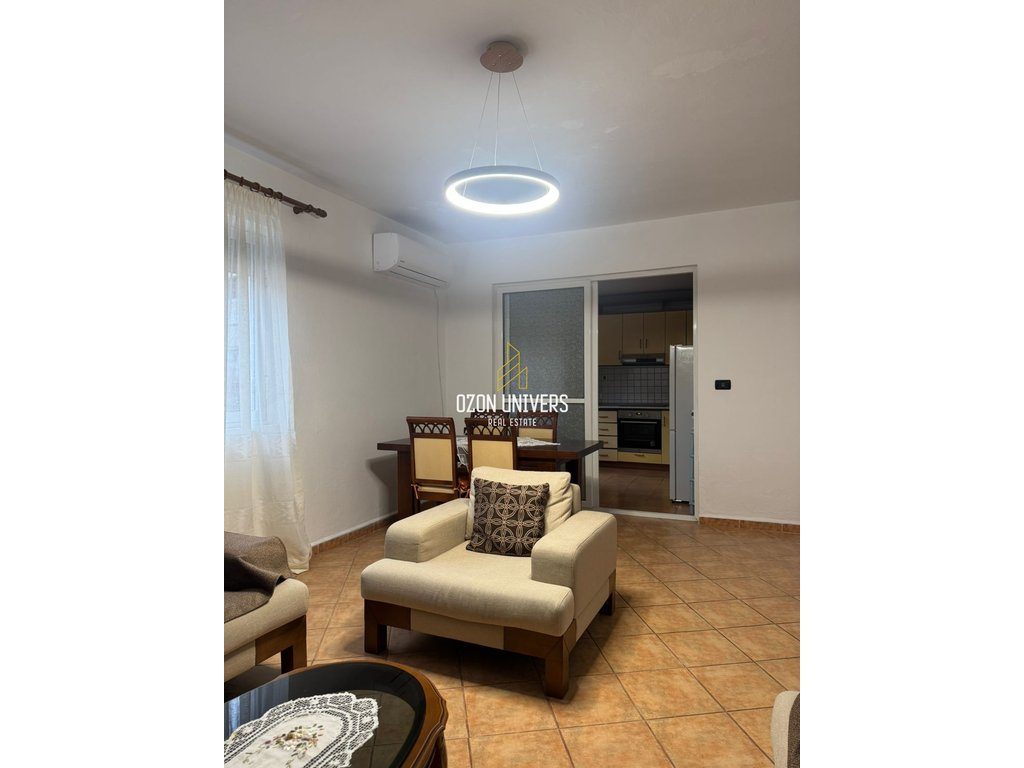 Apartament 2+1 për qira, në Shkozë! 2