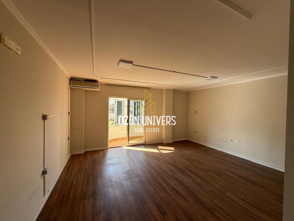 Apartament me qira për biznes, tek Sheshi Willson! 4