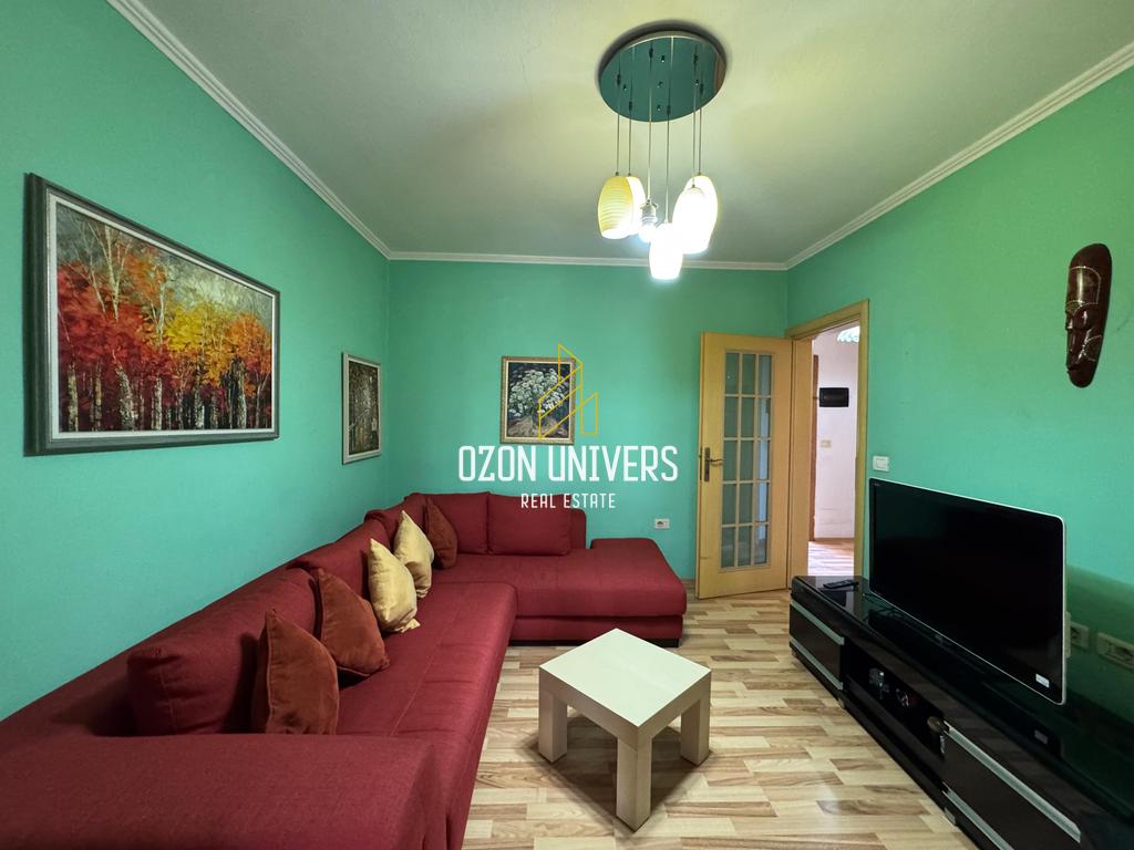 Apartament 2+1 për qira tek Rruga Fortuzi, Qendër! 2