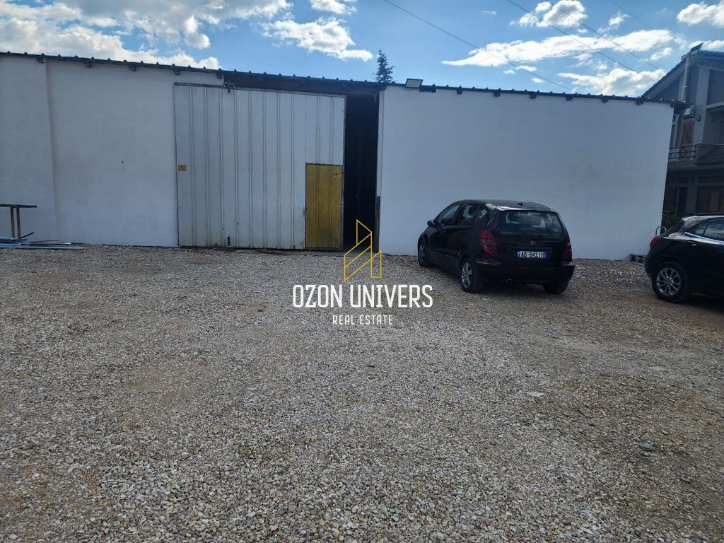 Kapanon për qira, në Autostradën Tiranë-Durrës, afër Casa Italia! 3