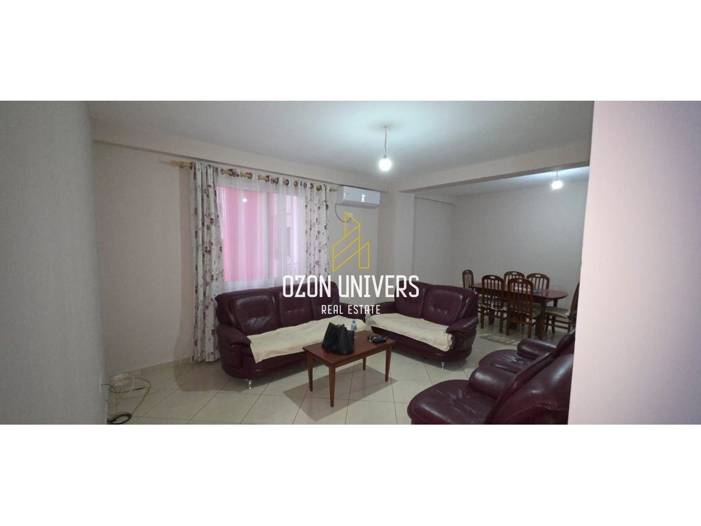 Apartament 2+1 Për Qira në Yzberisht! 2