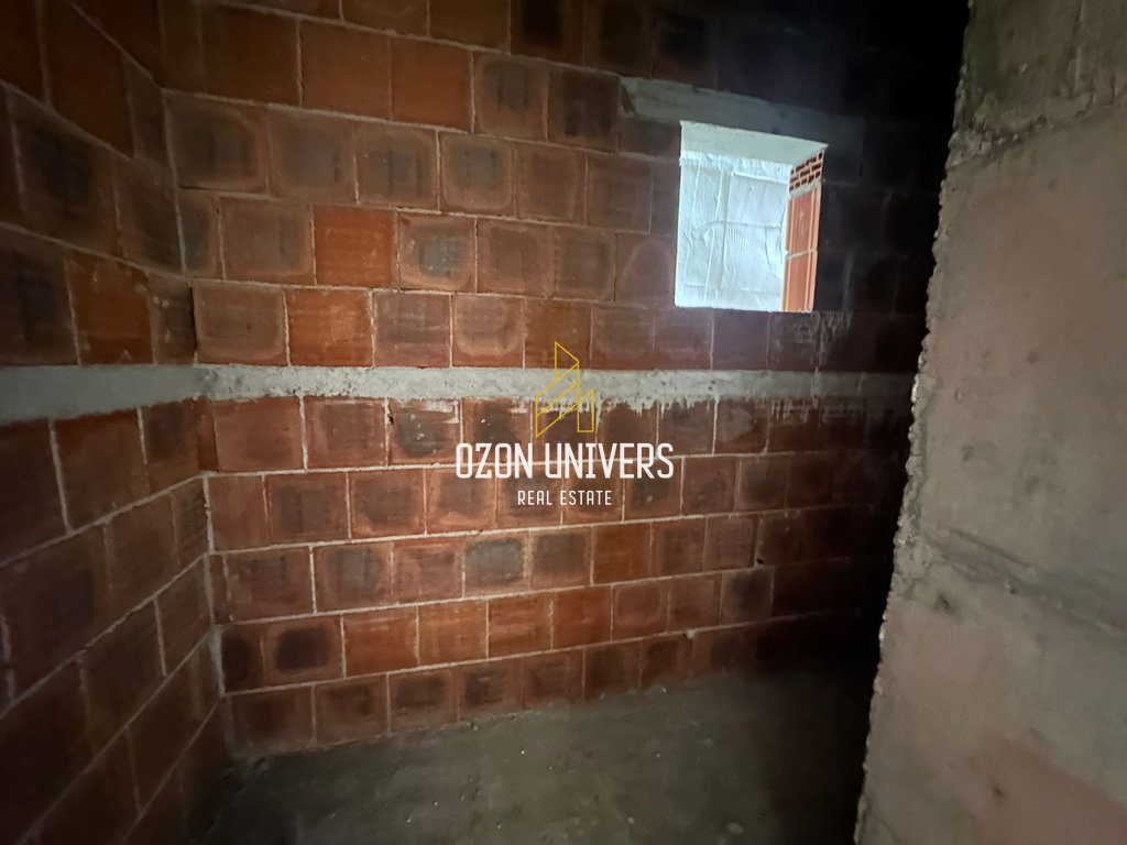 Apartament 1+1 për shitje tek ish Fusha e Aviacionit ! 4
