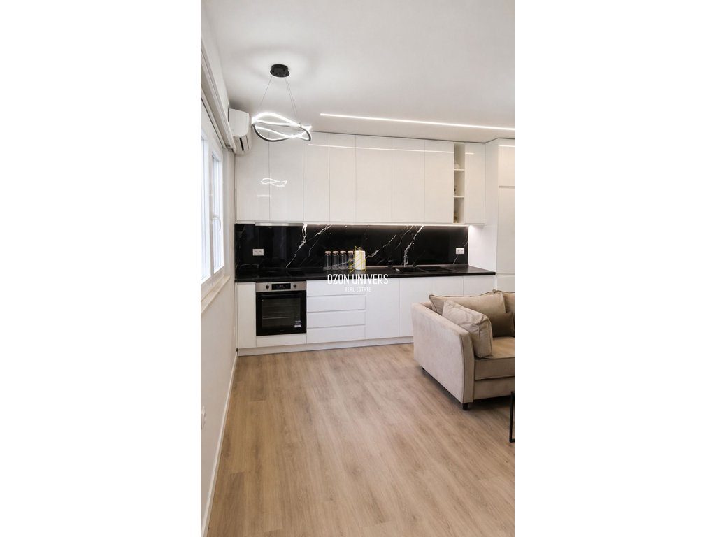 Apartament 1+1 për shitje tek Komuna e Parisit! 3