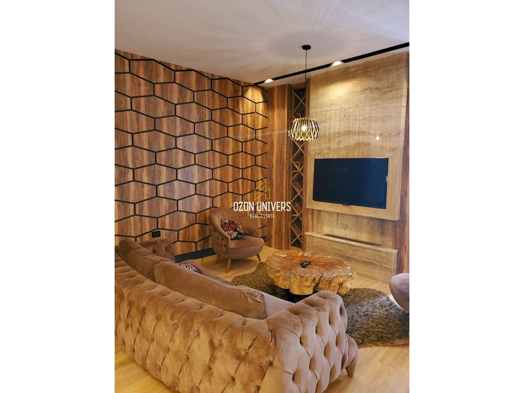 Apartament 2+1+2 për qira, tek Rruga e Elbasanit! 2