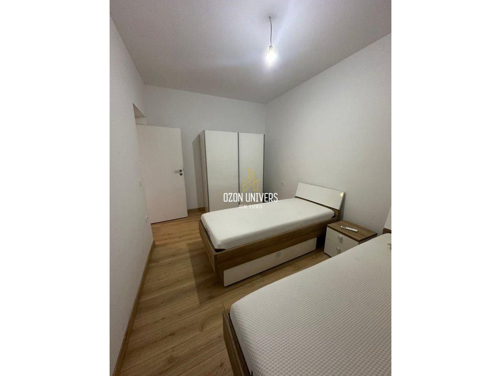 Apartament 2+1 me Ballkon për Qira, Rruga Qemal Stafa, Tiranë 4
