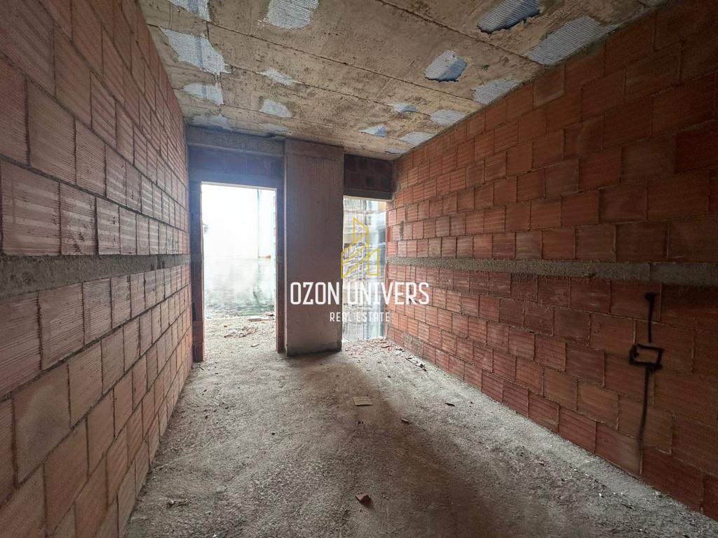 Apartament 1+1 për shitje tek ish Fusha e Aviacionit ! 2