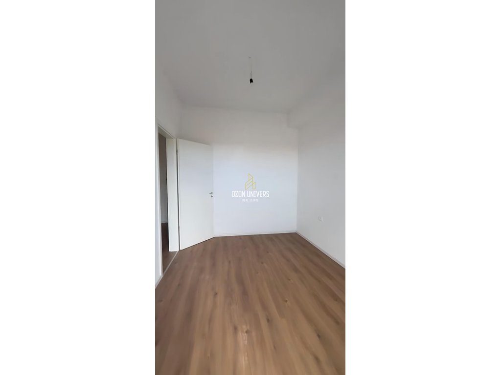 Apartament 1+1 për qira tek Kompleksi Mangalem, Ali Demi! 2