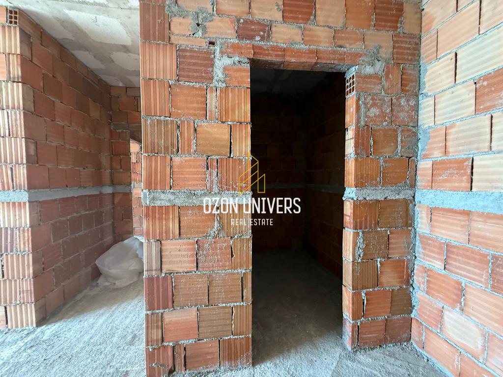 Apartament 1+1 për shitje , me pamje nga deti në Lungomare, Vlorë! 4