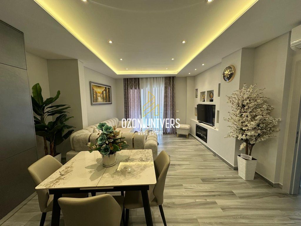 Apartament 2+1+parkim për qira, në Fresk!