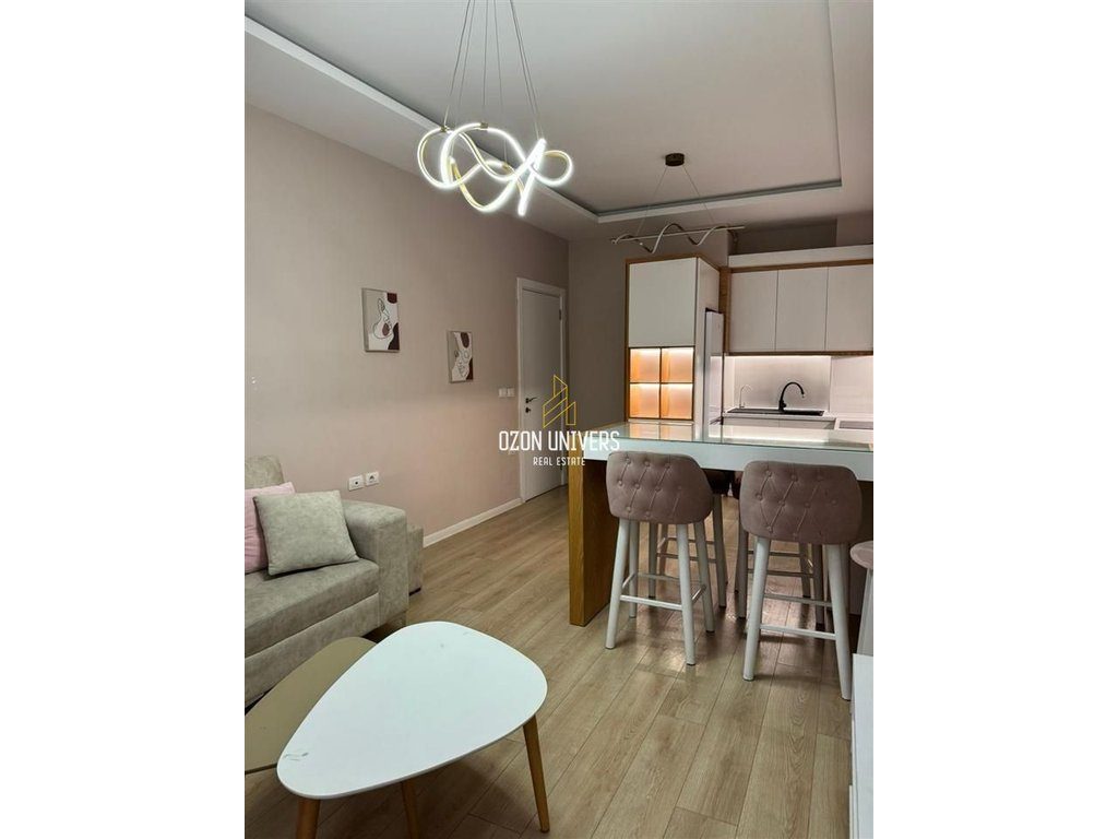 Apartament 2+1+2 për qira tek Casa Italia! 2