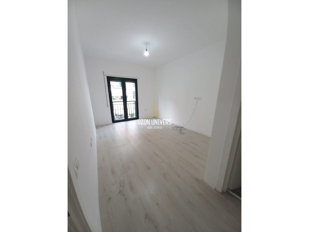 Ambient Biznesi për qira tek Green City! 3