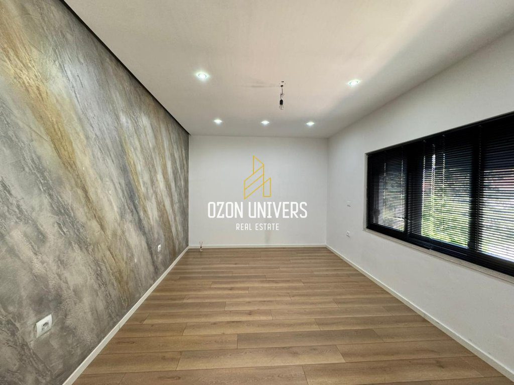 Apartament 2+1 me qira për biznes në Bllok!