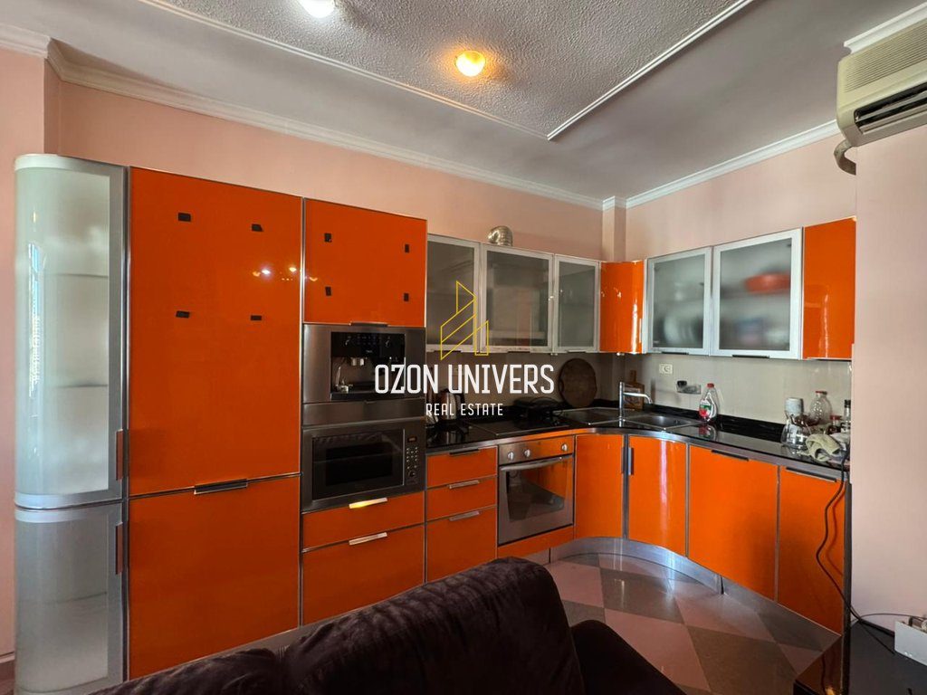 Apartament 2+1 për qira në Bllok! 3