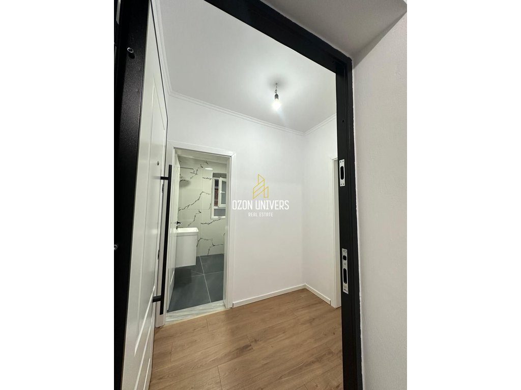 Apartament 1+1 për shitje tek Bulevardi Zogu i Parë! 4