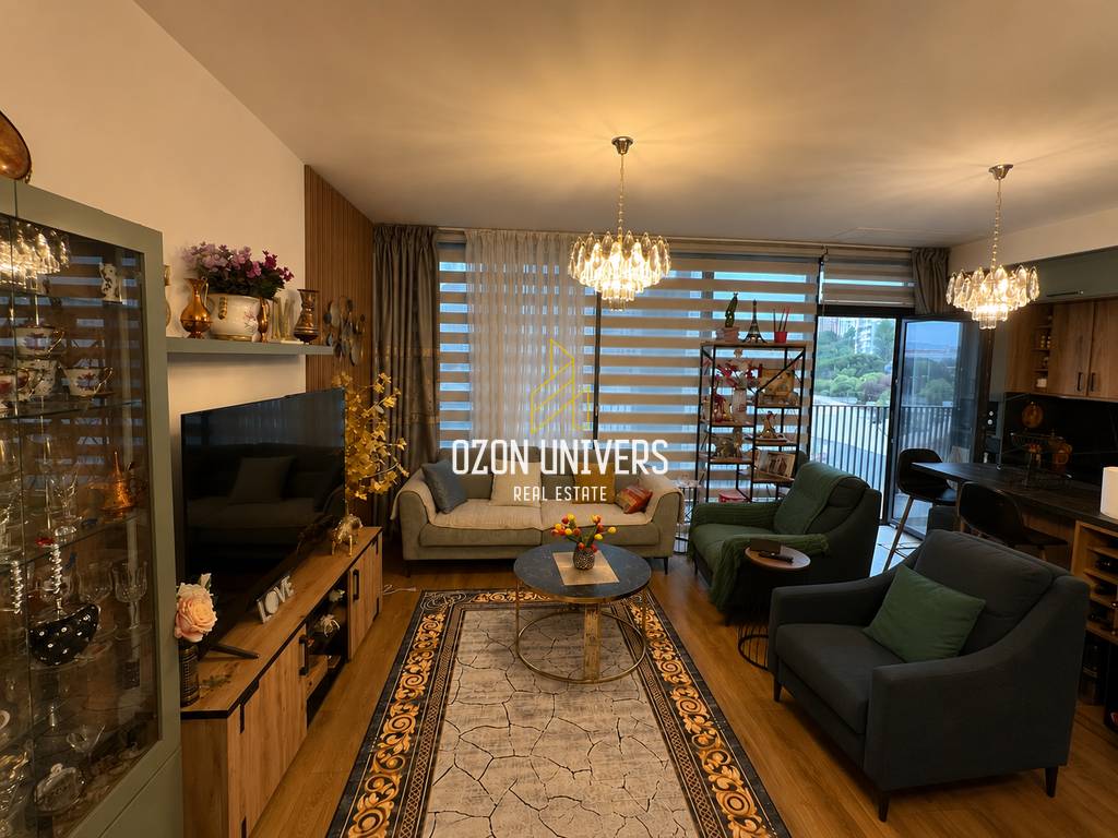 Apartament 2+1+2 për qira, tek Lake View Residence!
