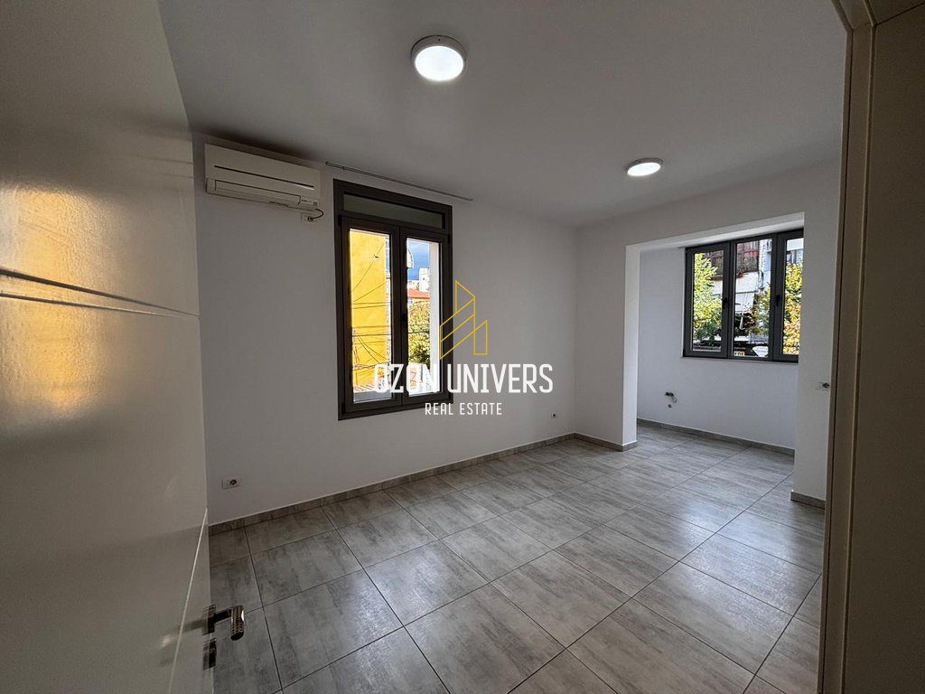 Apartament 2+1 Për Biznes me Qira tek Rruga e Dibrës! 3