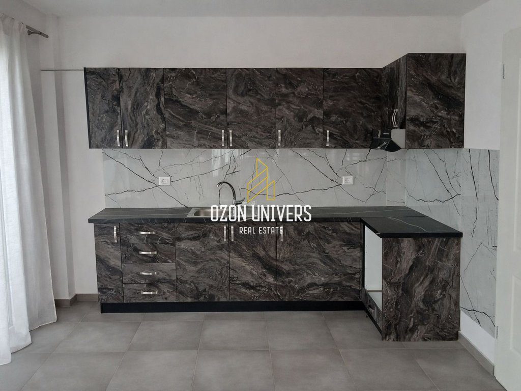 Apartament 1+1 për Qira, tek Vila L.2, Astir!