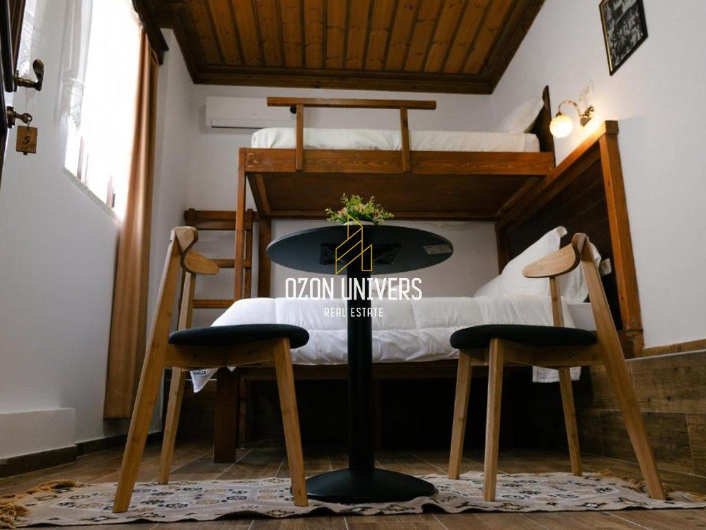 Hotel për shitje ose qira, në Gjirokastër!