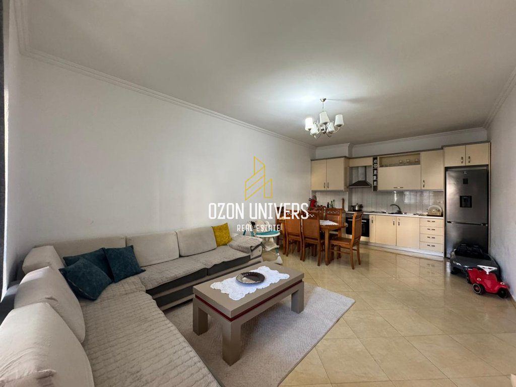 Apartament 2+1 për qira në Fresk! 2