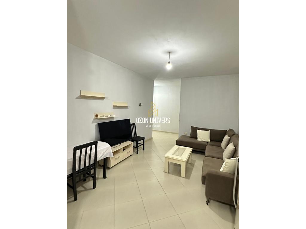 Apartament 1+1 për qira në Selitë!