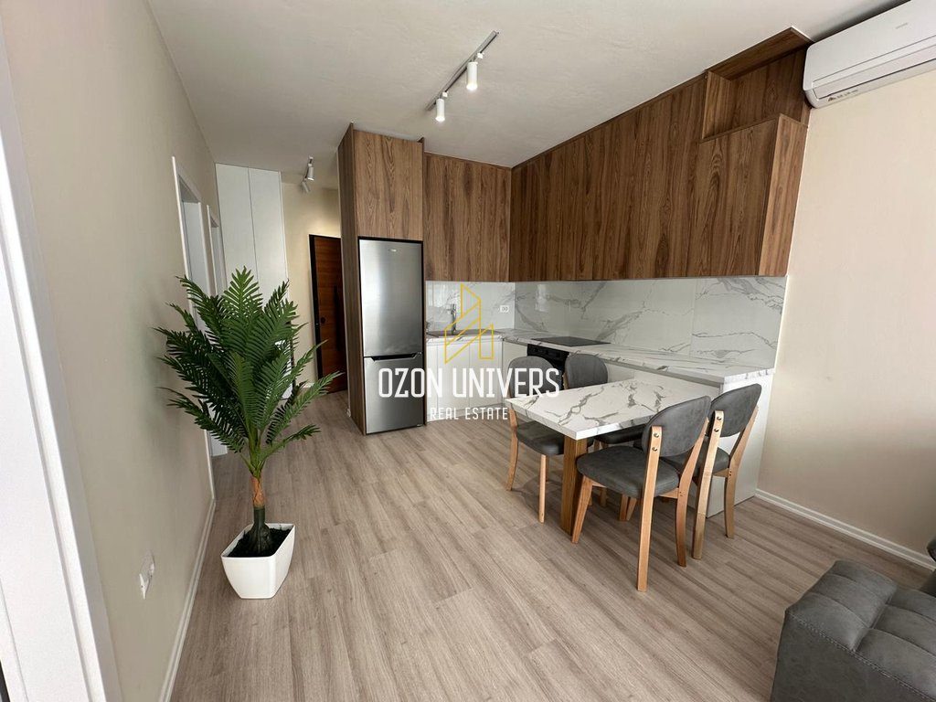 Apartament 2+1 për qira tek Zogu i Zi ! 2