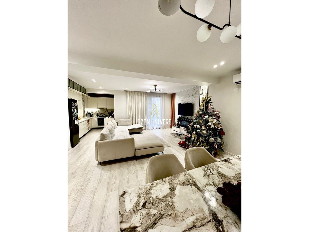 Apartament 2+1+2 në shitje, tek Stadiumi Dinamo! 4